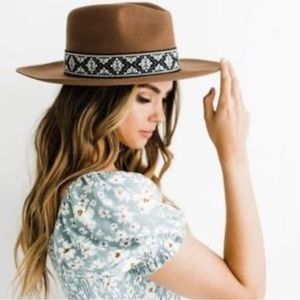 NWT Free People x Olive & Pique Pecan Brown Loren Pattern Band Felt Hat